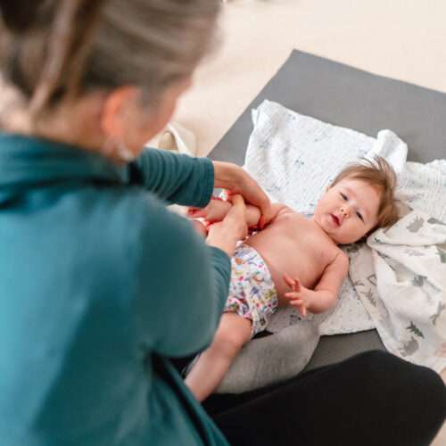 Babymassage & Baby-Yoga